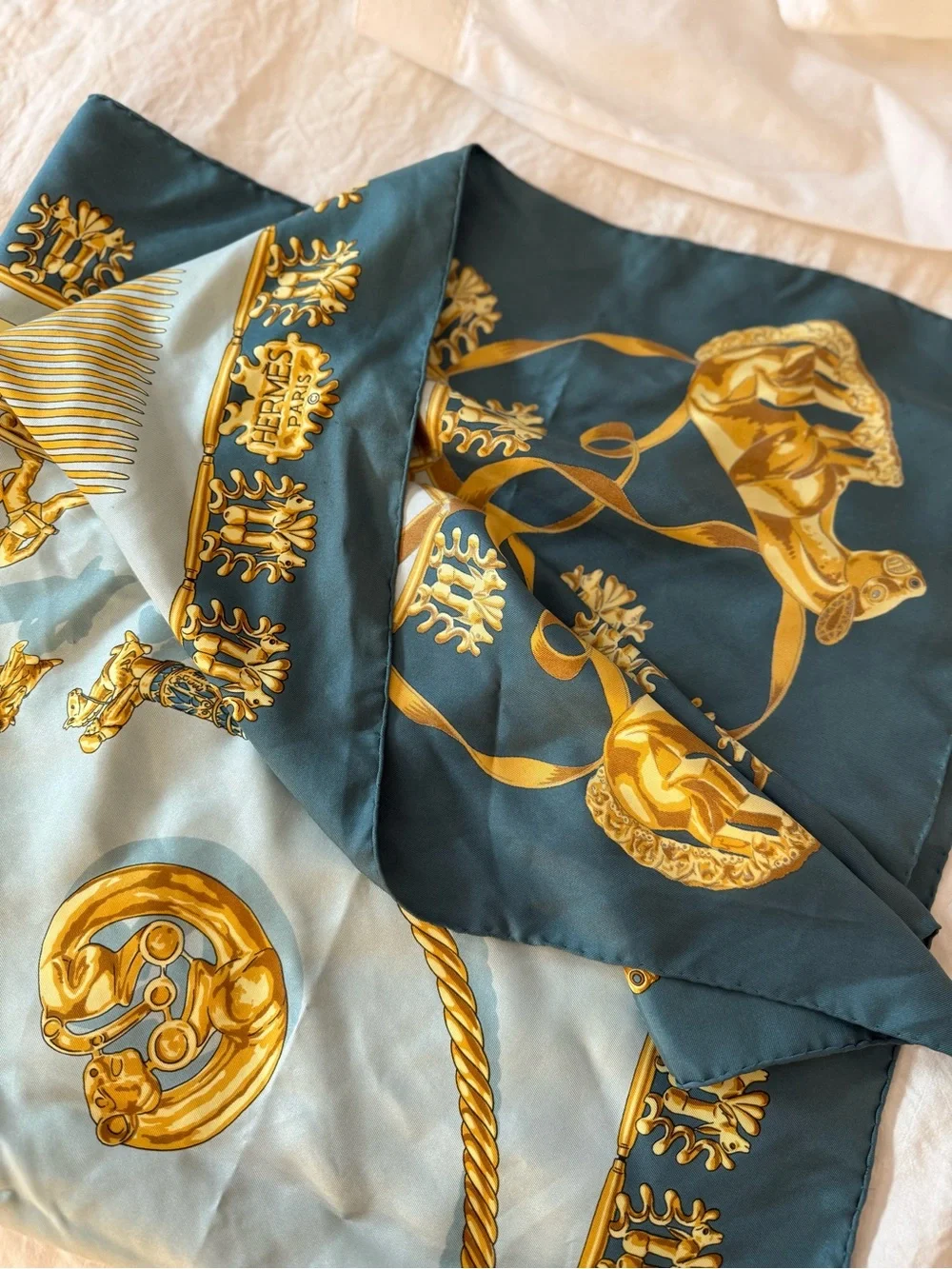 Authentic Hermès Les Cavaliers D'Or Silk Scarf 90 Teal Gold Vintage